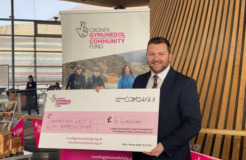 Senedd member Kurtz welcomes funding to West Wales organisations