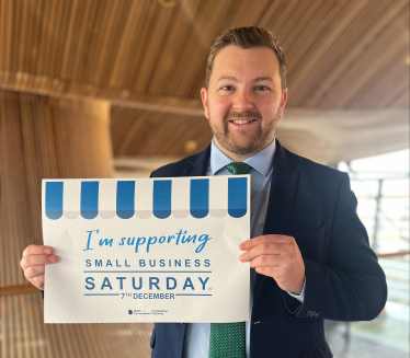 Kurtz urges West Wales to Support local shops this Small Business Saturday